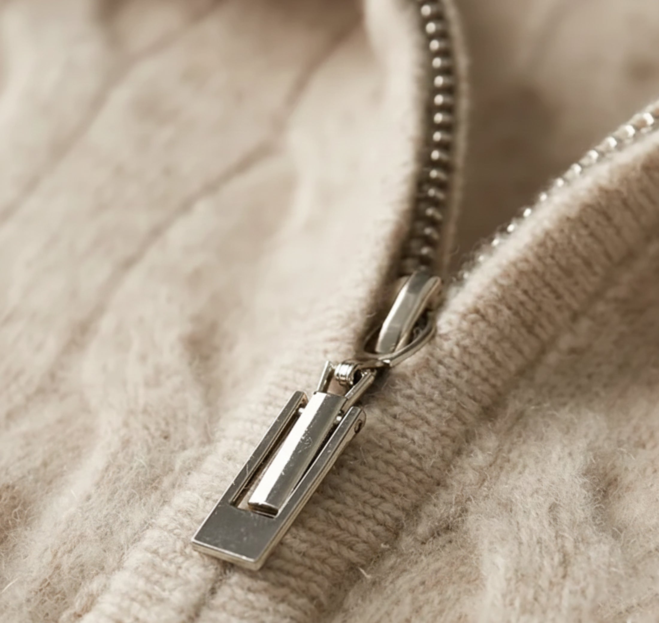 Dorvelli | Men’s Wool Sweater – Mock Neck Classic