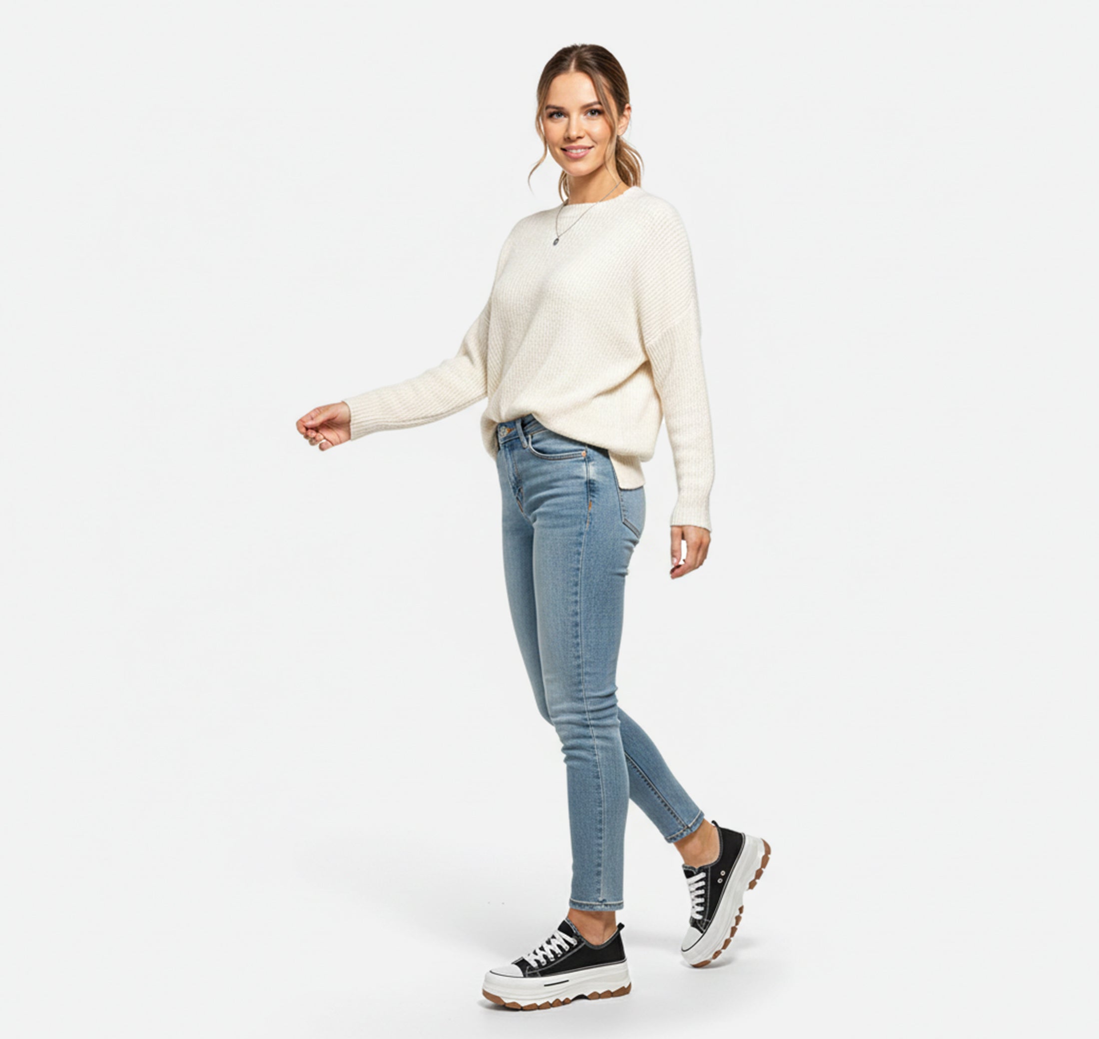 Dorvelli | Women’s Low-Top Sneakers – Casual Lift Fit