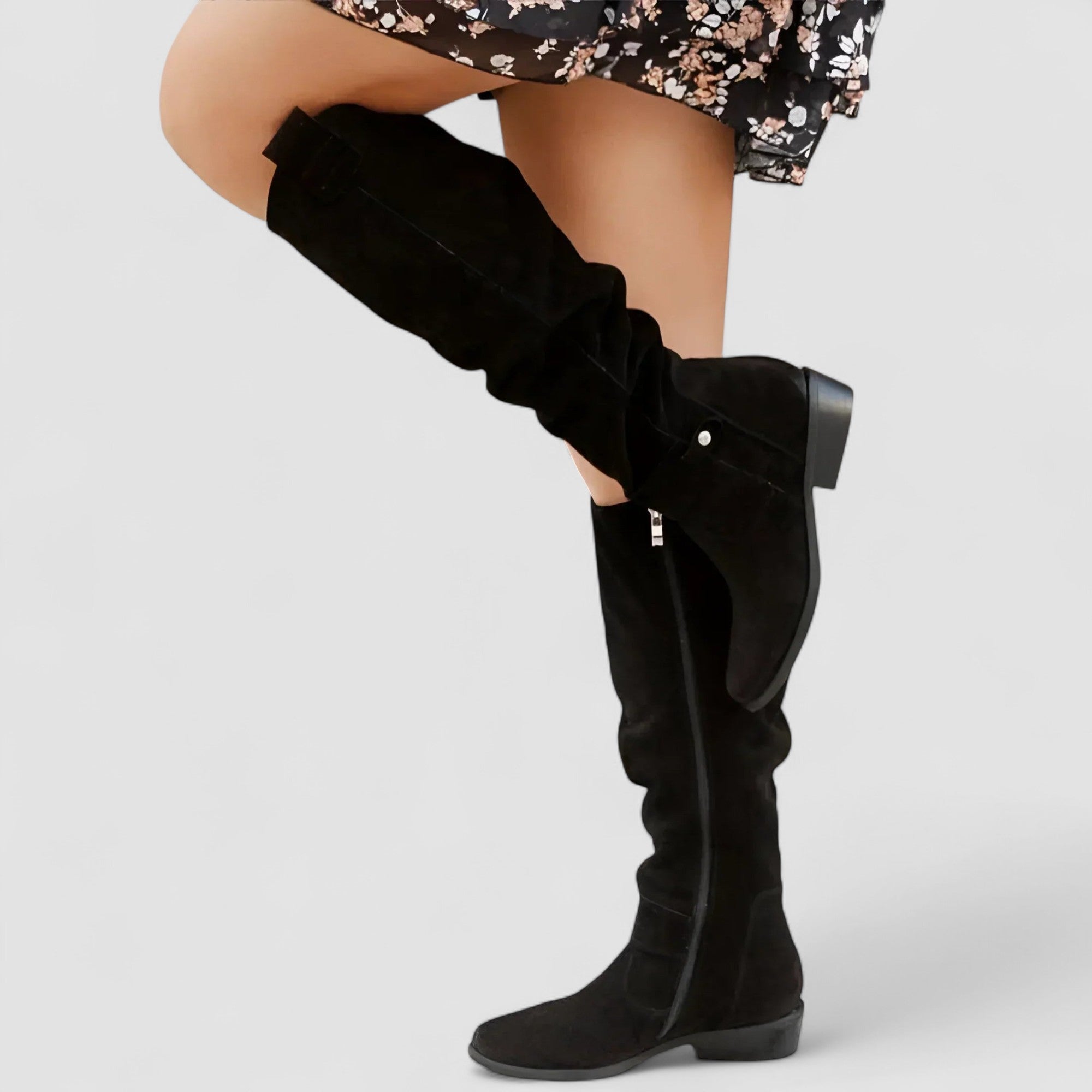 Dorvelli | Women’s Knee-High Boots – Tall Slouch Pull-On