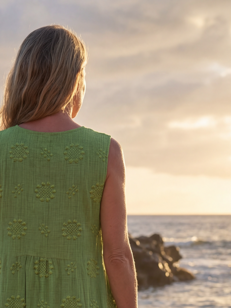 Dorvelli | Women's Midi Dress – Garden Texture