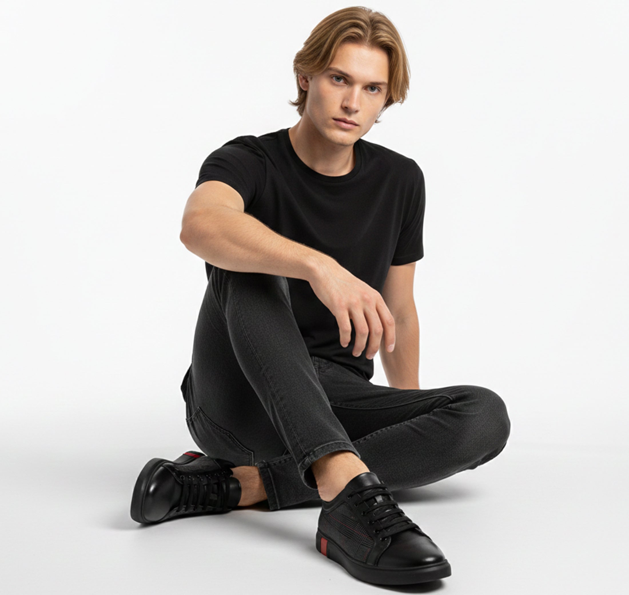 Dorvelli | Men’s Leather Sneakers – Minimal Street Style