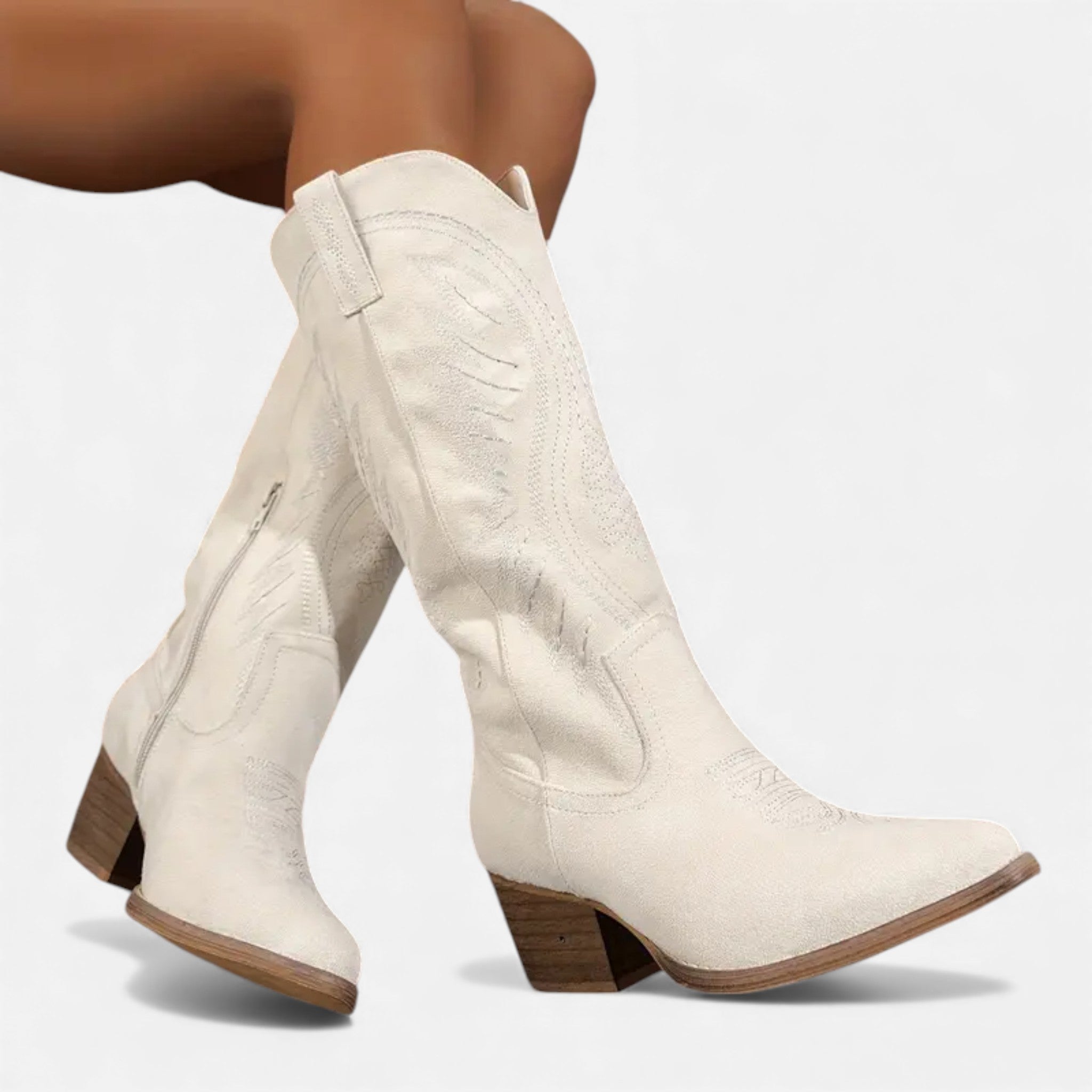 Dorvelli | Women’s Embroidered Cowboy Boots – Western Chic Elegance