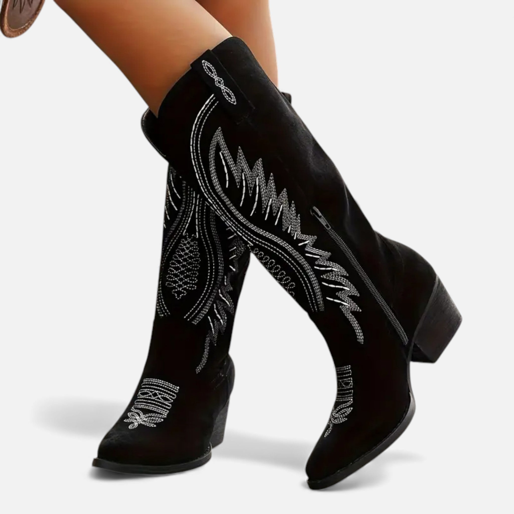 Dorvelli | Women’s Embroidered Cowboy Boots – Western Chic Elegance