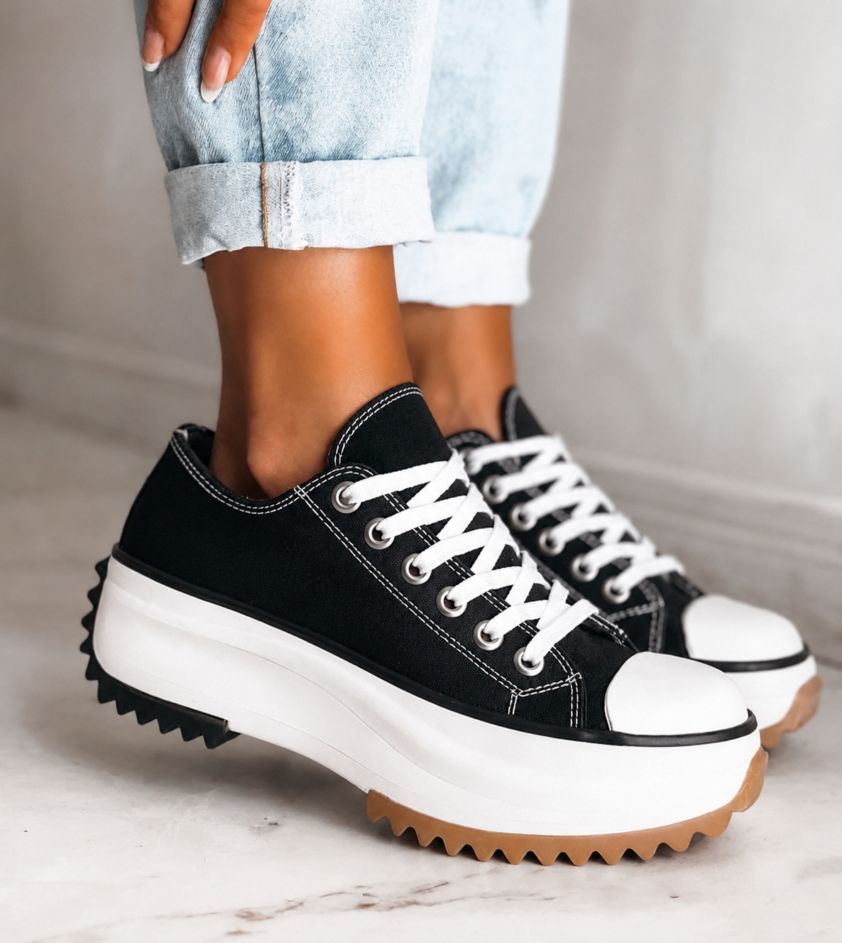 Dorvelli | Women’s Platform Trainers – Chunky Lace-Up