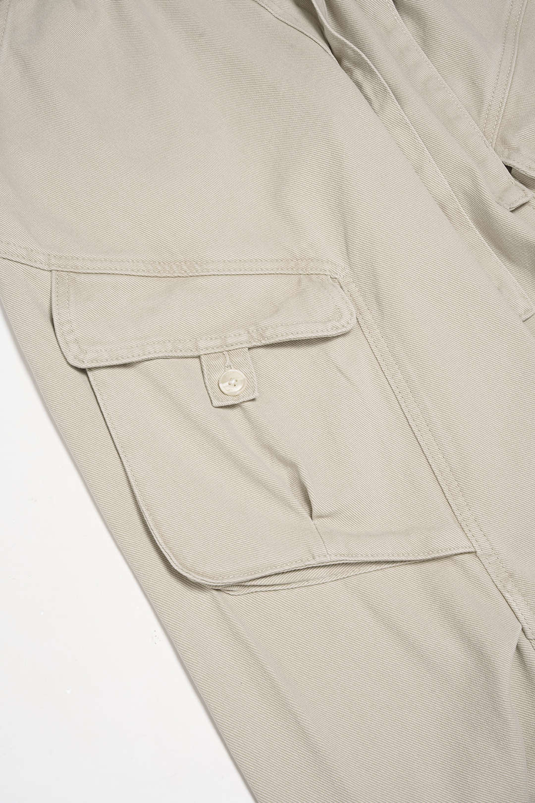 Dorvelli | Women's Belted Pocket Wide Leg Jeans