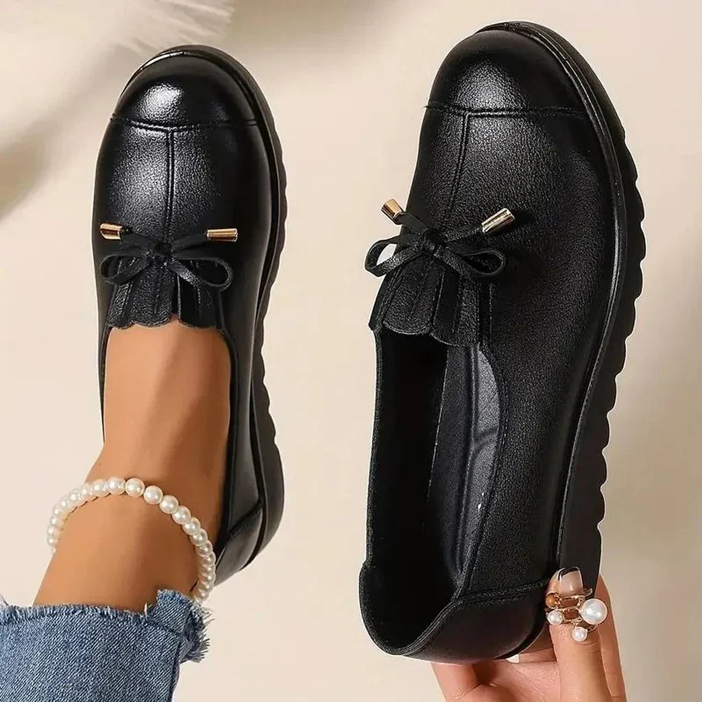 Dorvelli | Women’s Cushioned Moccasins