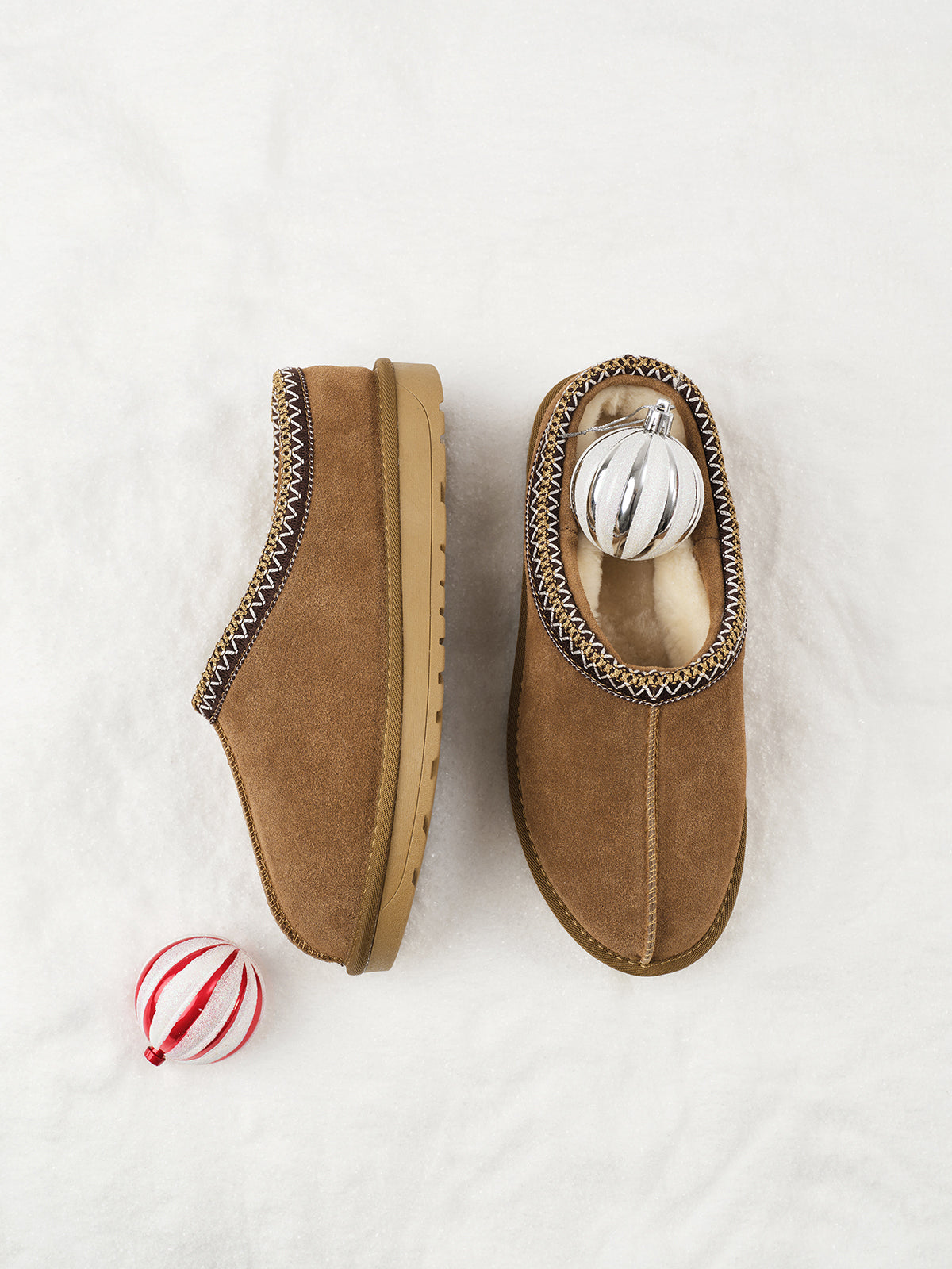 Dorvelli | Women’s Leather Round Toe Slippers
