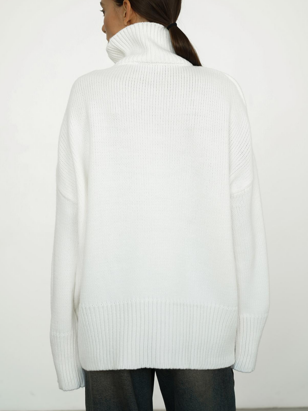 Dorvelli | Women’s Medium Stretch Turtleneck Sweater