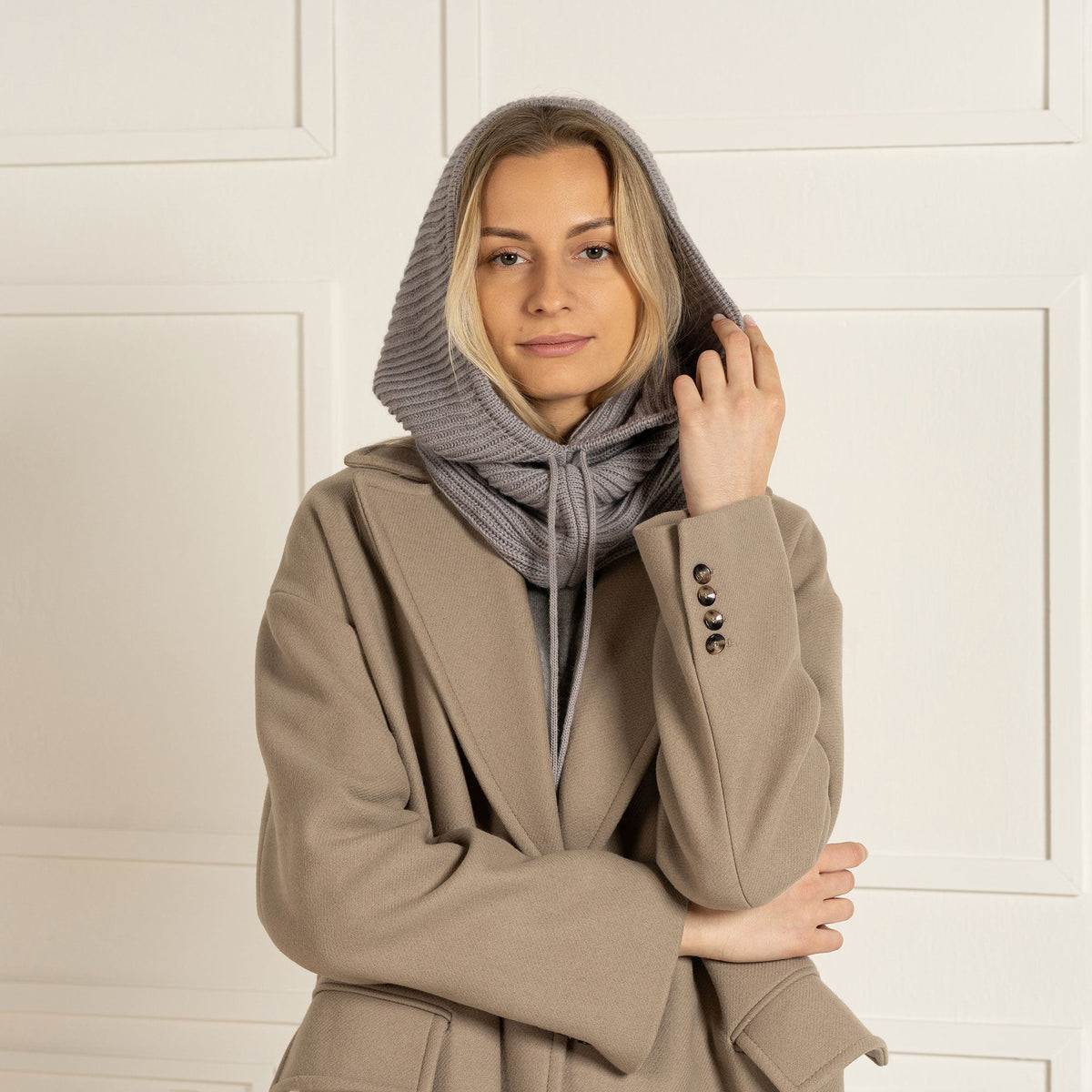 Dorvelli | Women’s Merino Wool Balaclava Hood