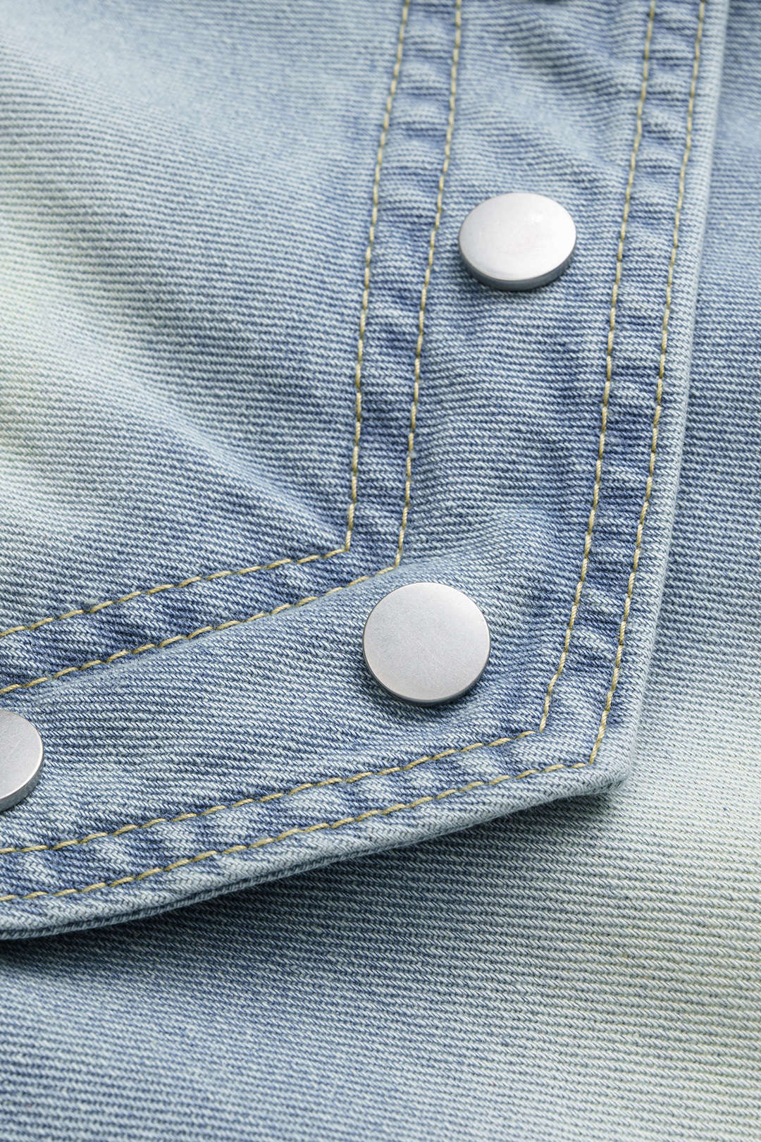 Dorvelli | Women's Patchwork Frayed Rivet Jeans