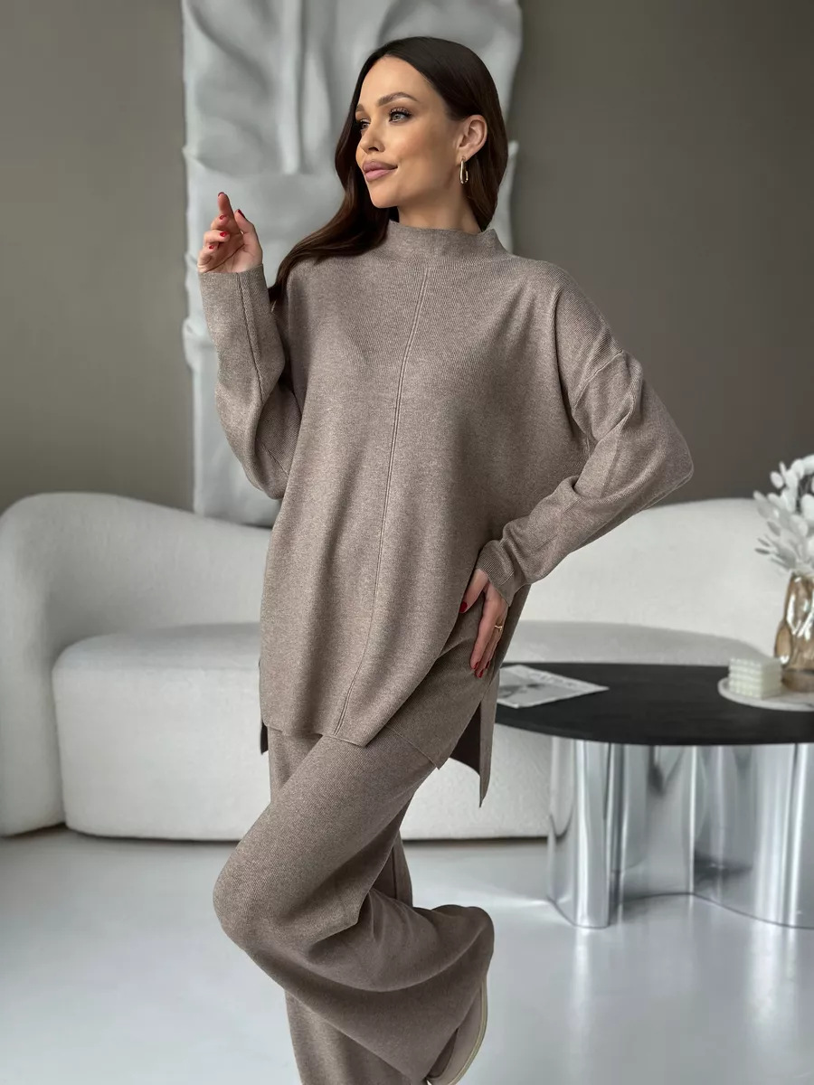 Dorvelli | Women's Split Hem Knit Two-Piece Set