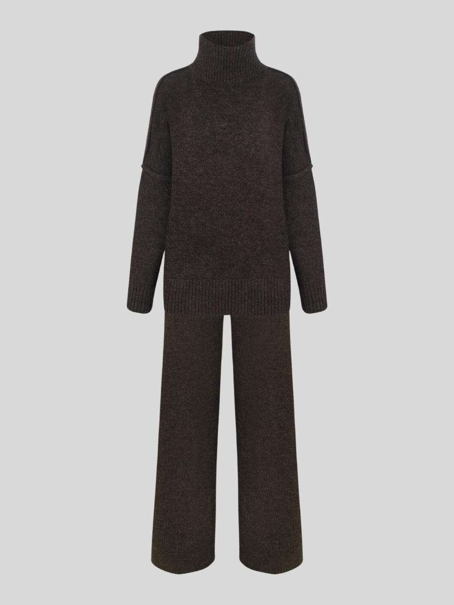 Dorvelli | Women’s Turtleneck Knit Pants Set