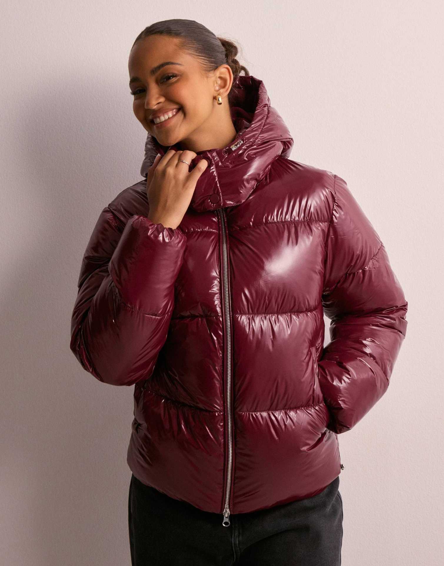 Women's Cropped Puffer Jacket