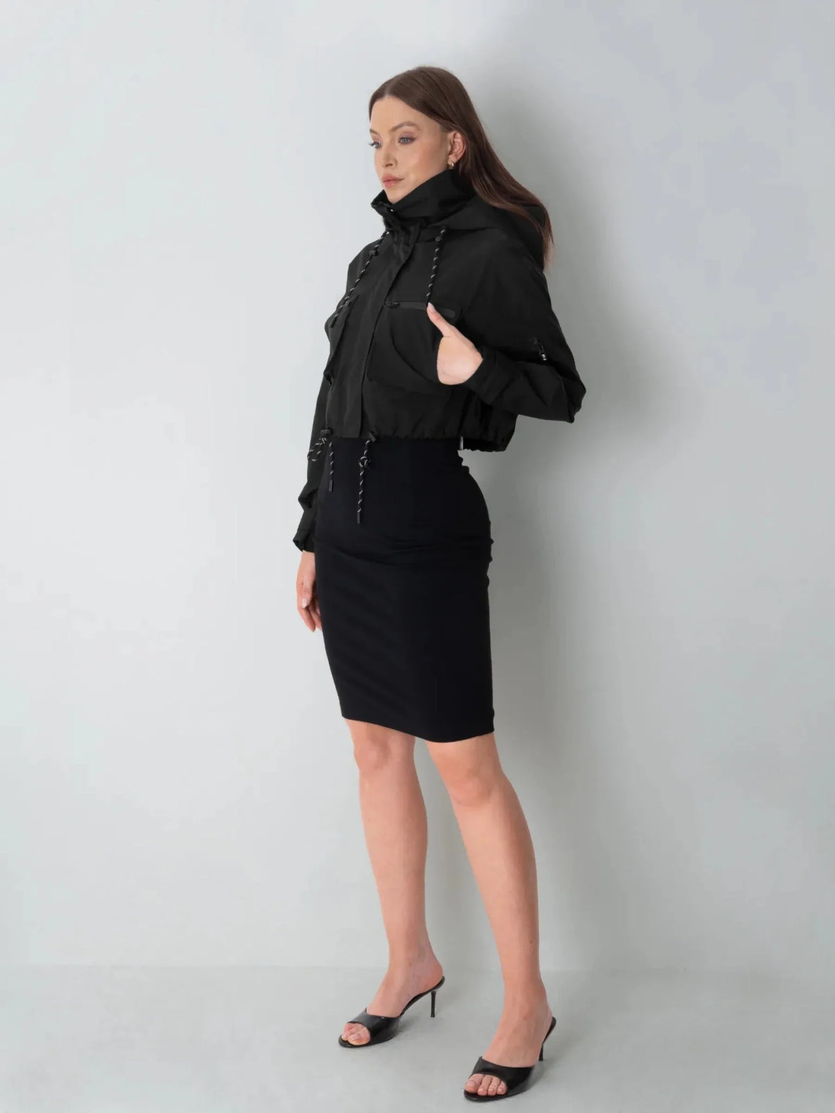 Avril Cropped Hooded Rain Jacket – Black