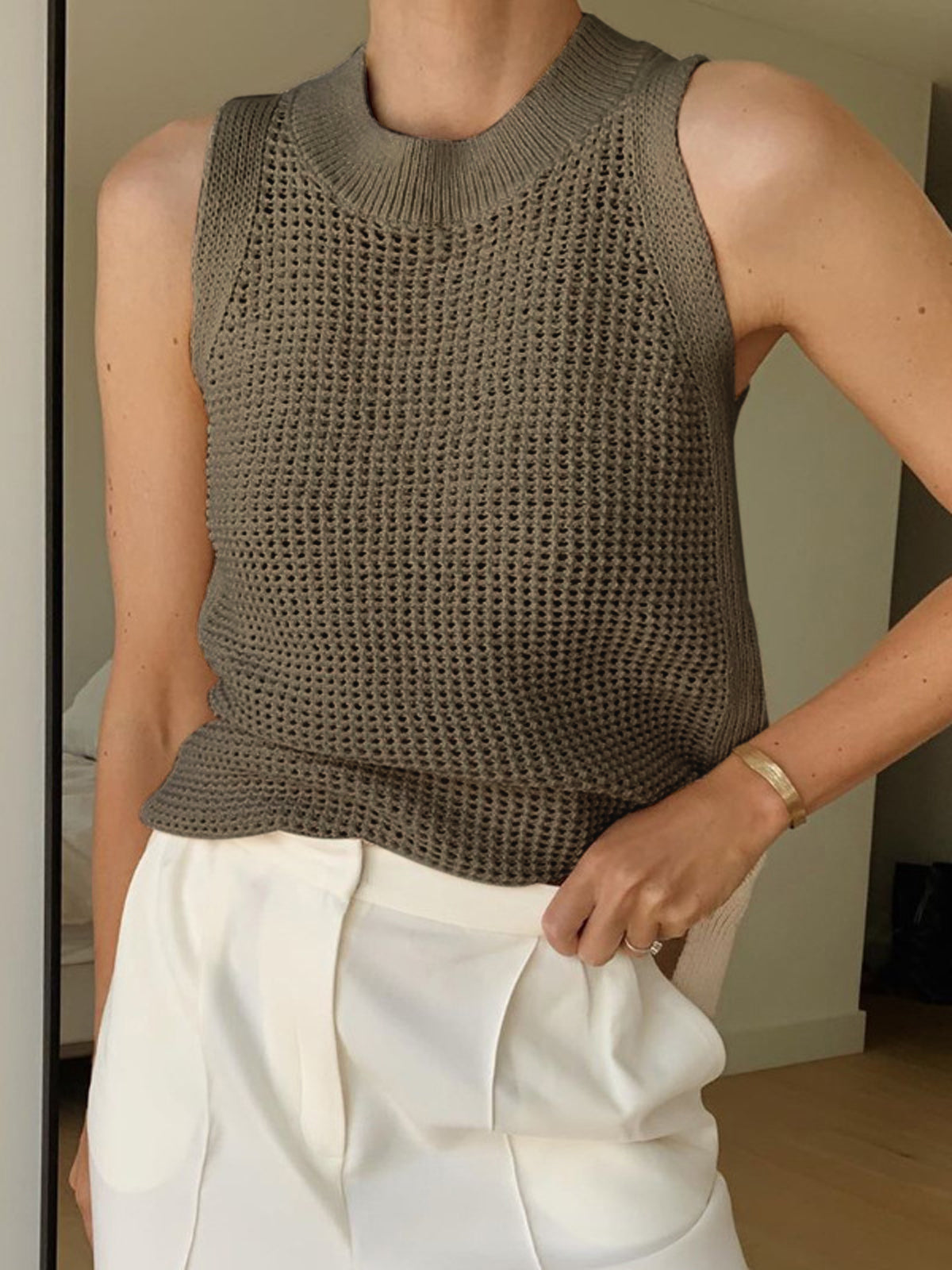 Dorvelli | Women's Top – Hollow Solid Tank