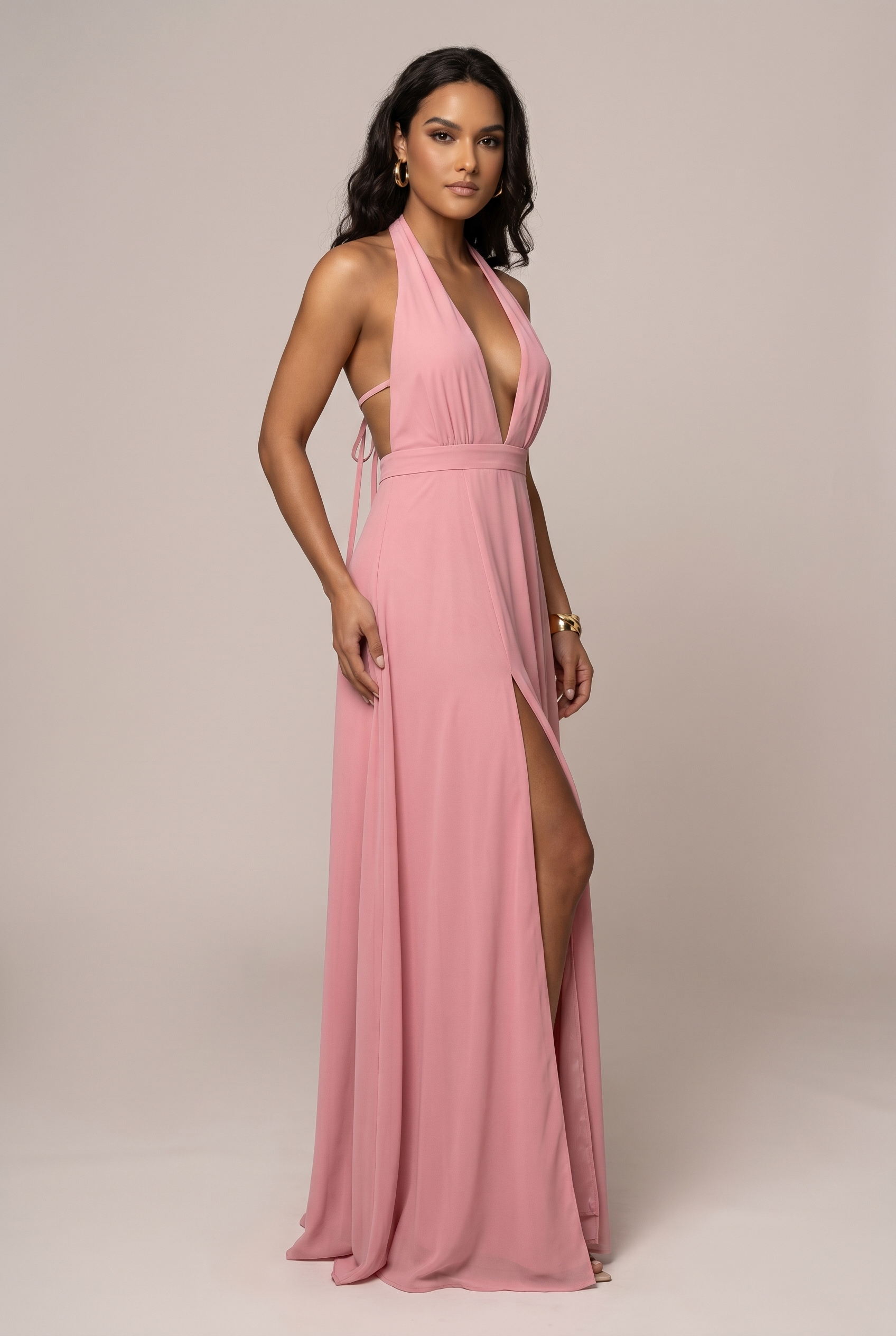 Dorvelli Halter V-Neck Maxi in Pink