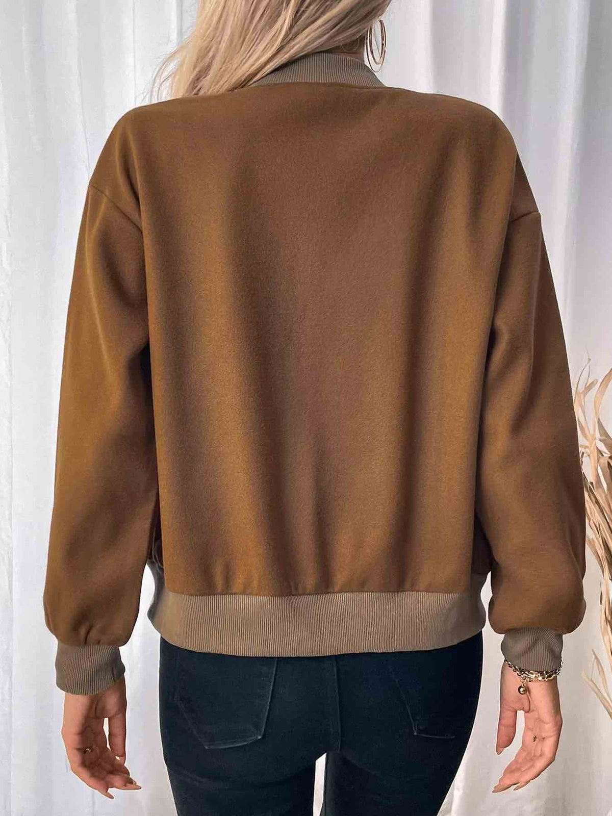 Madeleine Contrast Pocket Bomber Jacket – Regular Fit Long Sleeves | Dorvelli