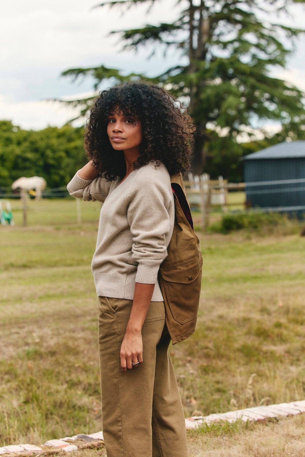 Maelys V-Neck Knit Jumper – Relaxed Fit Ribbed Trim Long Sleeve - Beige