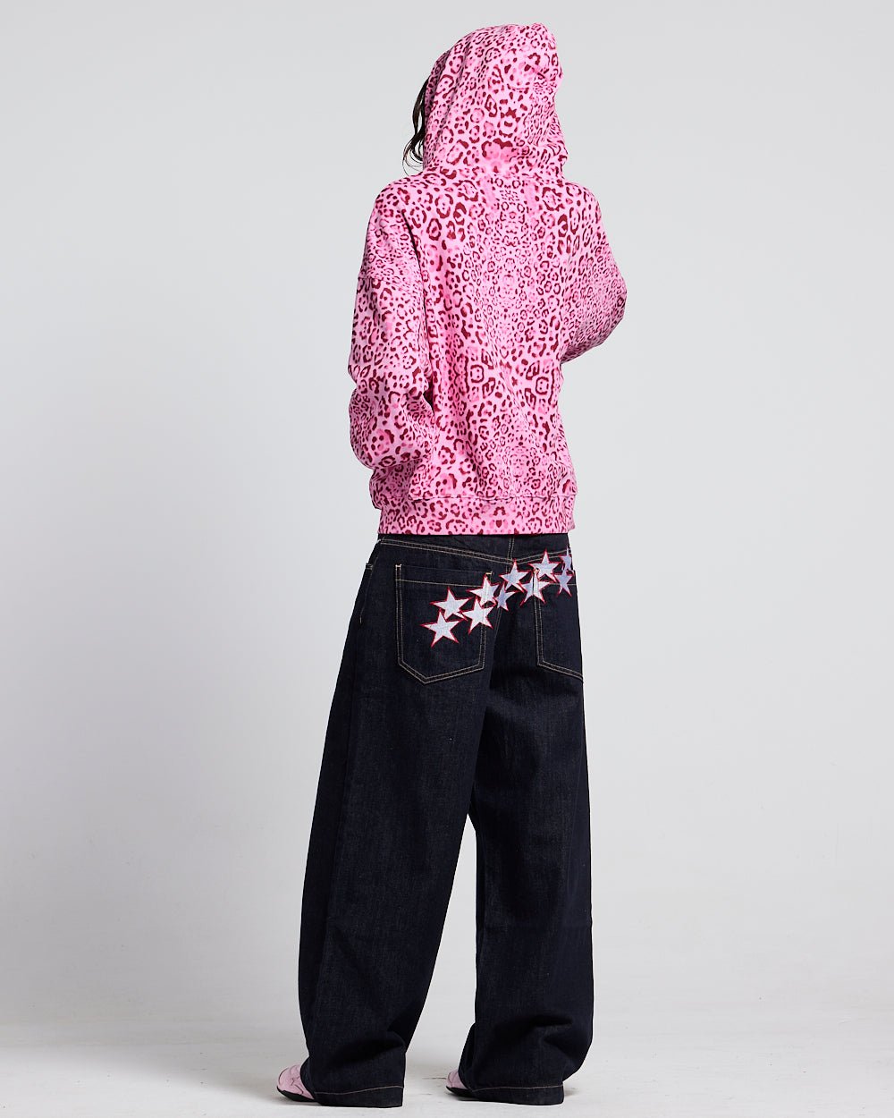 Saskia Leopard Print Zip Hoodie – Boxy Fit Kangaroo Pocket Hooded Sweatshirt – Pink