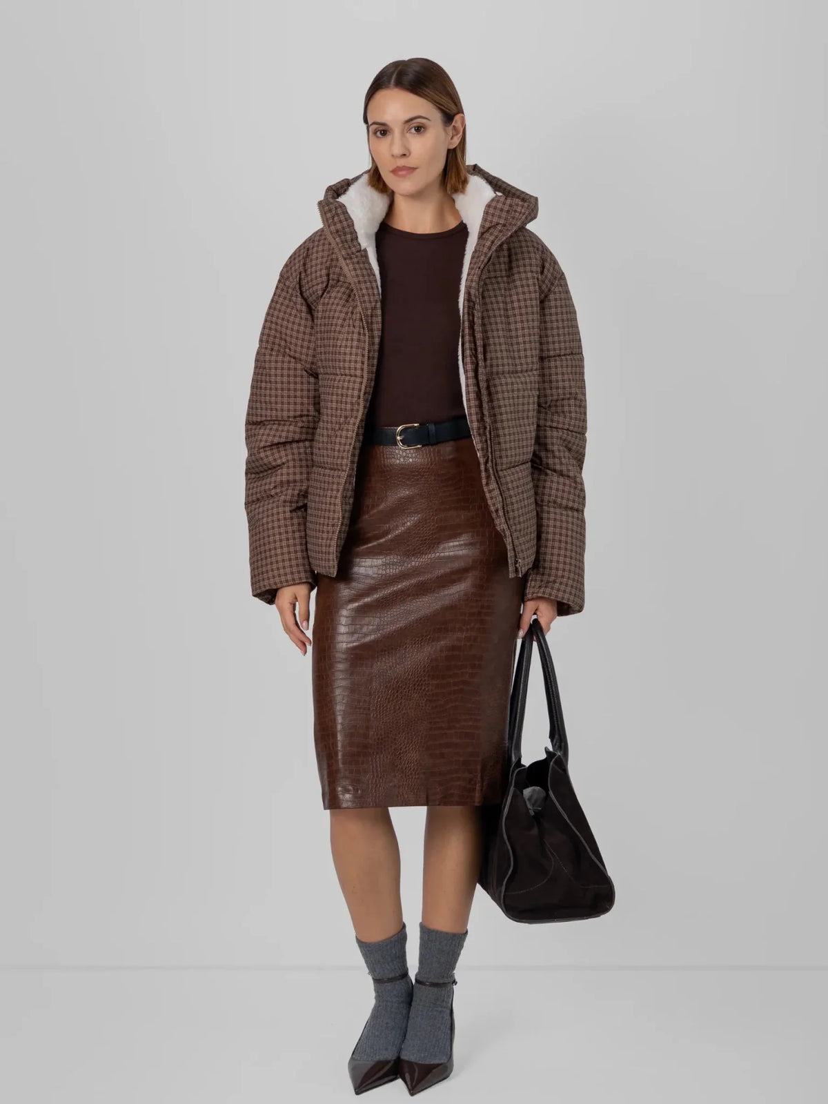 Ysolde Quilted Cropped Puffer Jacket – Brown Check