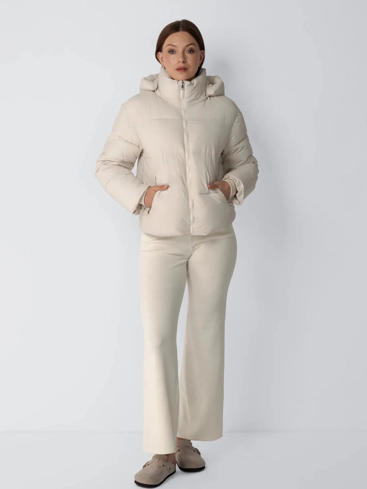 Ysolde Quilted Cropped Puffer Jacket – Cream