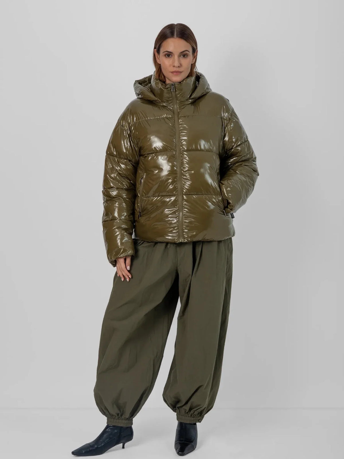 Ysolde Quilted Cropped Puffer Jacket – Gloss Green