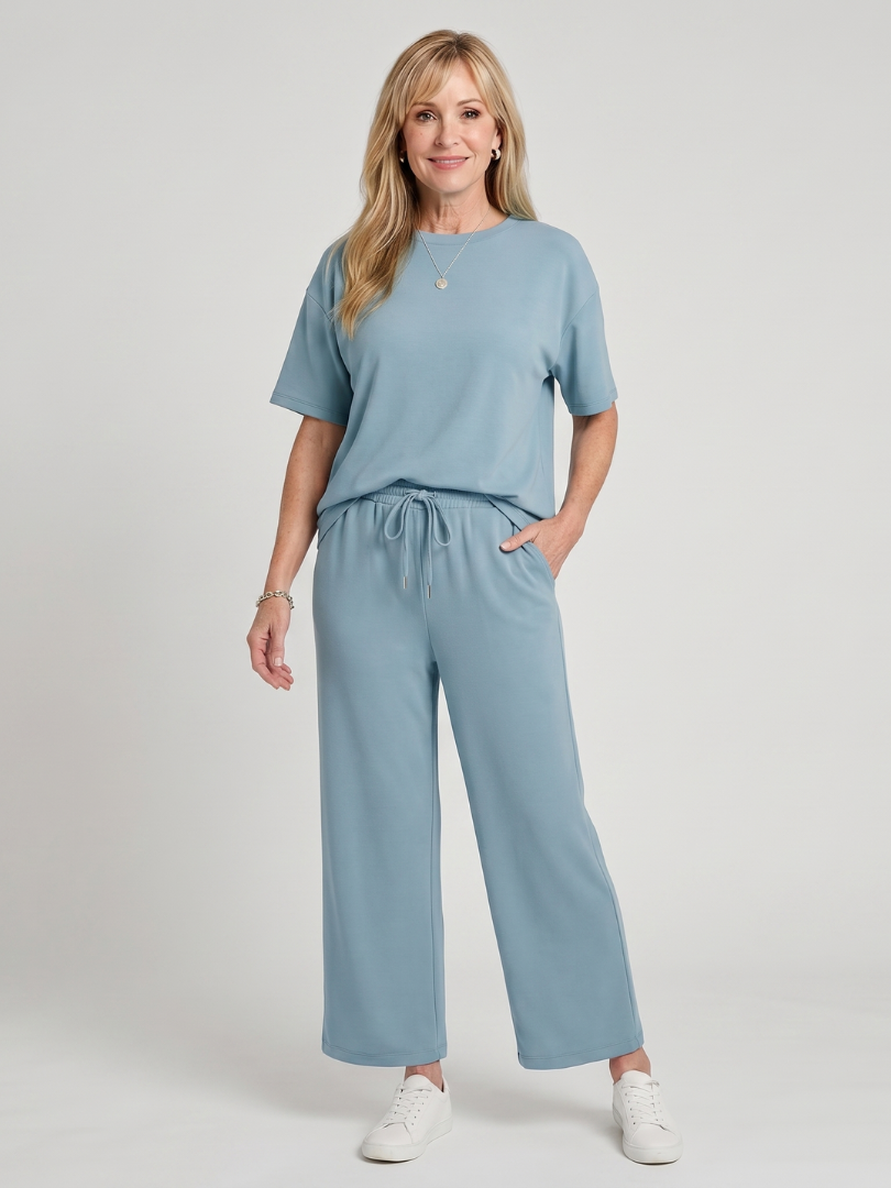 Dorvelli | Women's Two-Piece Set – Relaxed Drawstring Comfort