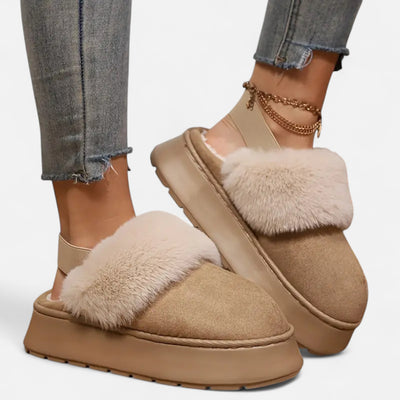 Dorvelli | Women’s Plush Slippers – Timeless Comfort