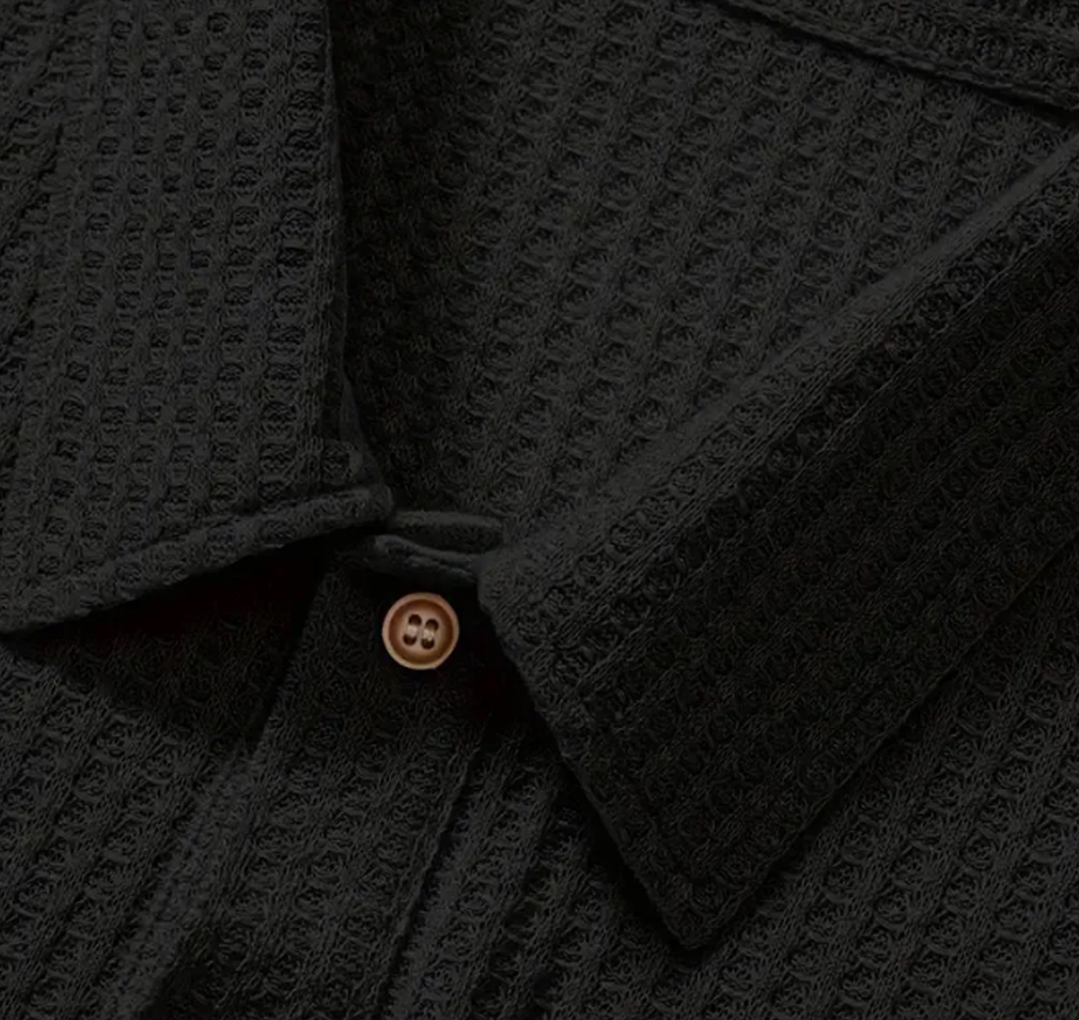 Dorvelli | Men’s Short-Sleeve Knit Shirt – Structured Texture