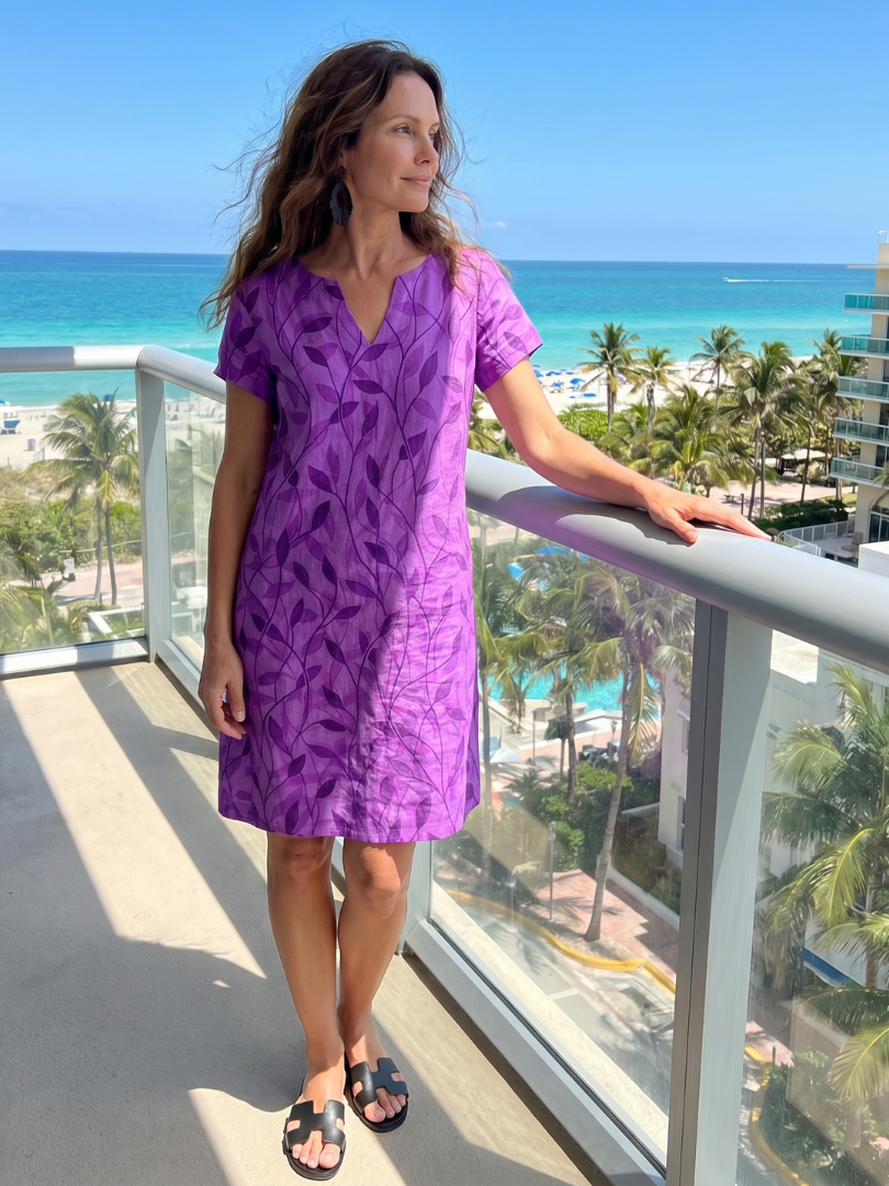 Dorvelli | Women's Midi Dress – Leaf Print Neck