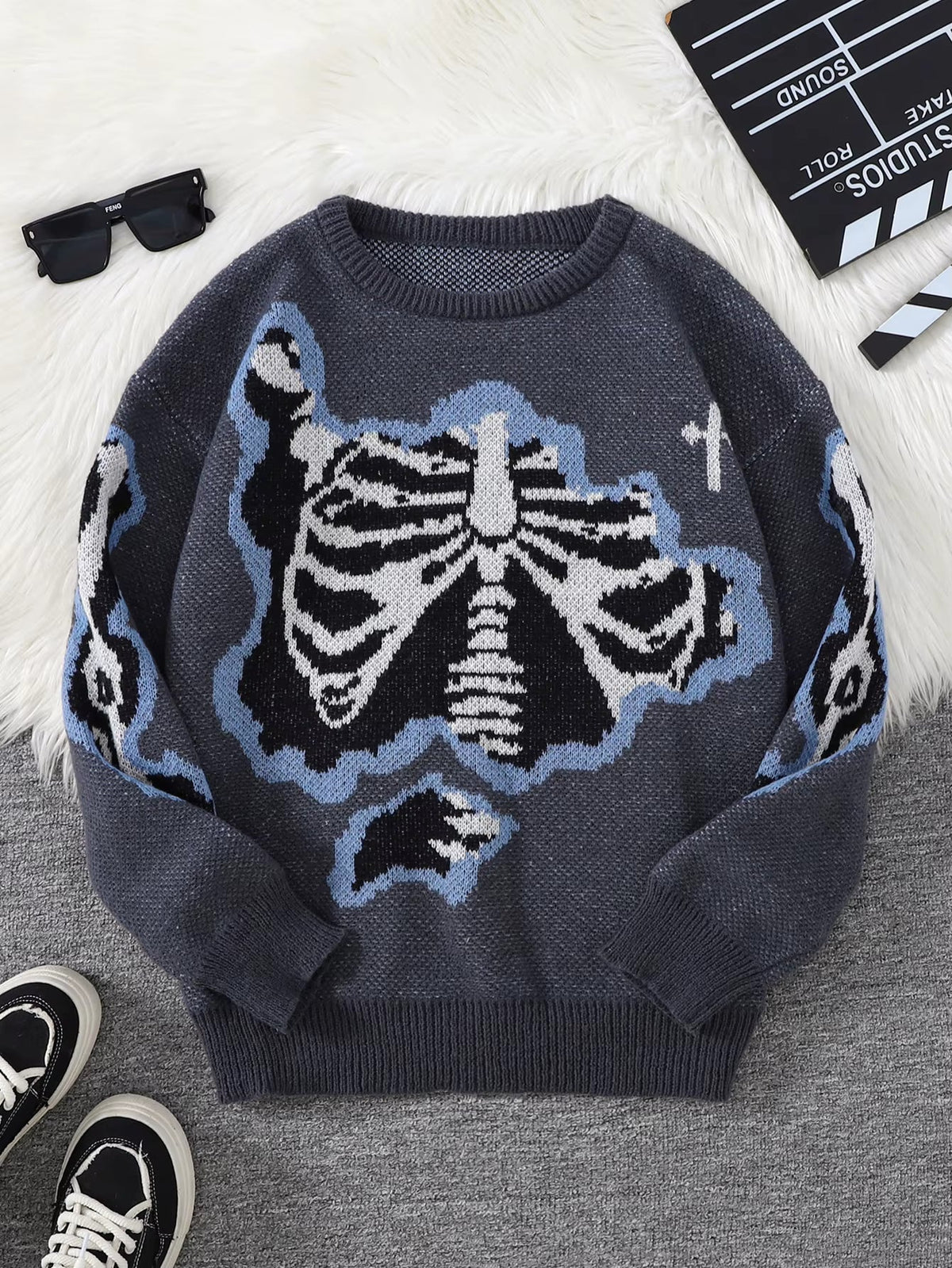Dorvelli | Men’s Skeleton Ribcage Graphic Sweater
