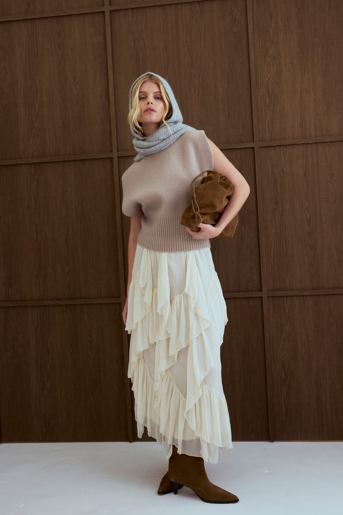 Dorvelli | Women's Alpaca Hooded Winter Scarf