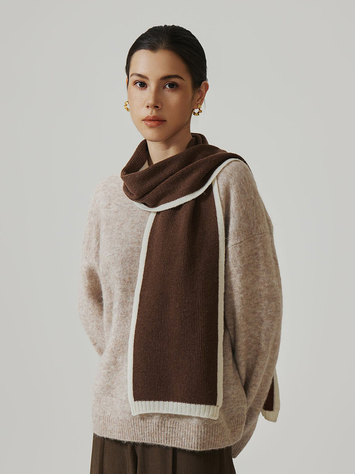 Dorvelli | Women’s Brown Knit Wool Scarf