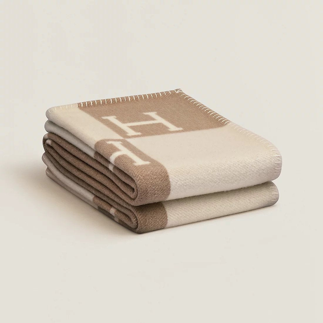 Dorvelli | Women’s Cozy Cashmere Blend Throw Blanket