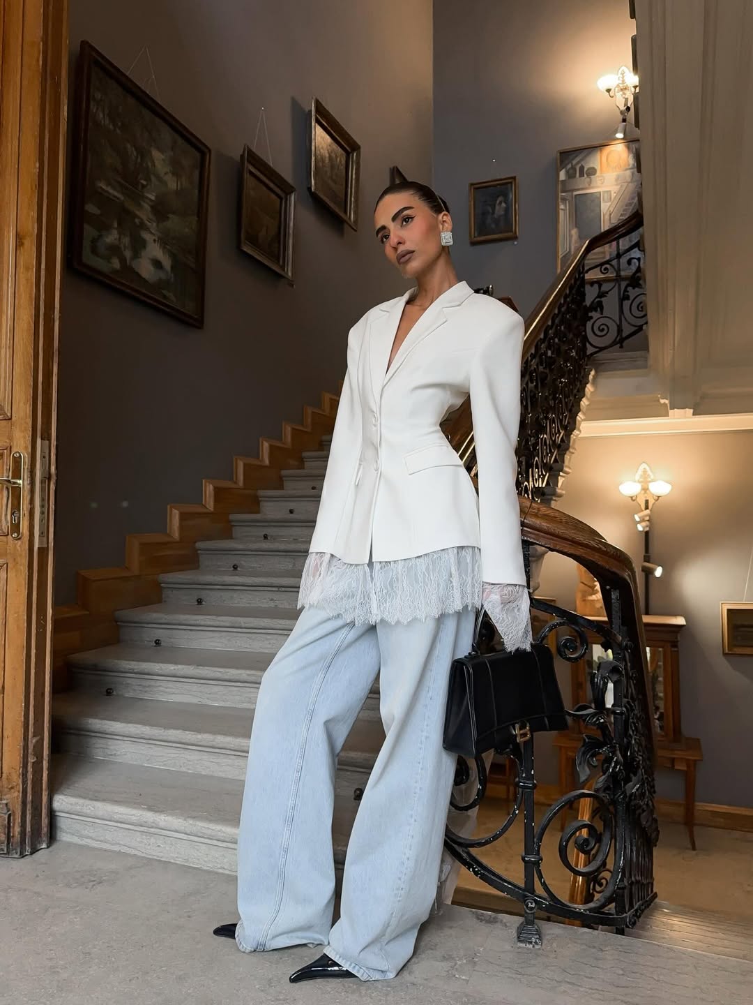 Dorvelli | Women’s Lace Panel Blazer