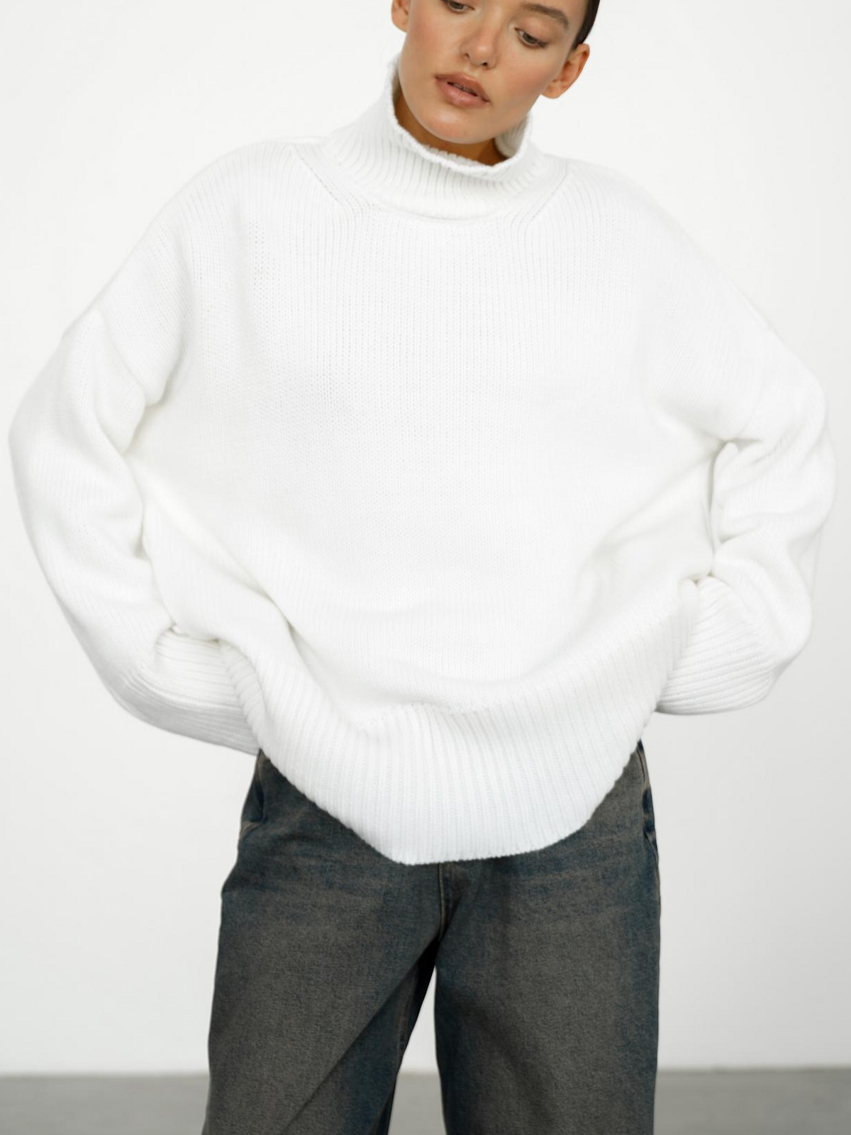 Dorvelli | Women’s Medium Stretch Turtleneck Sweater