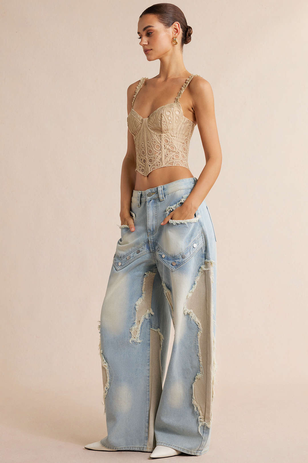 Dorvelli | Women's Patchwork Frayed Rivet Jeans