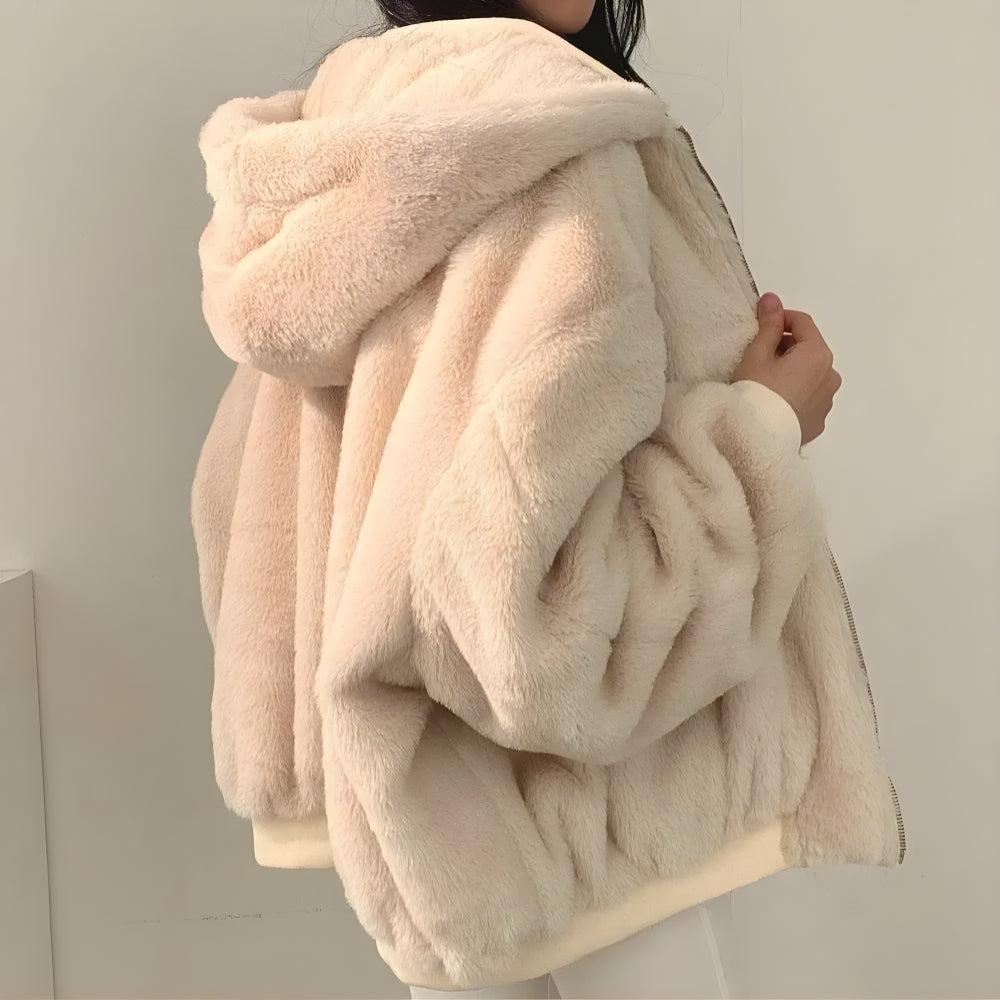 Dorvelli | Women’s Reversible Zip Teddy Jacket