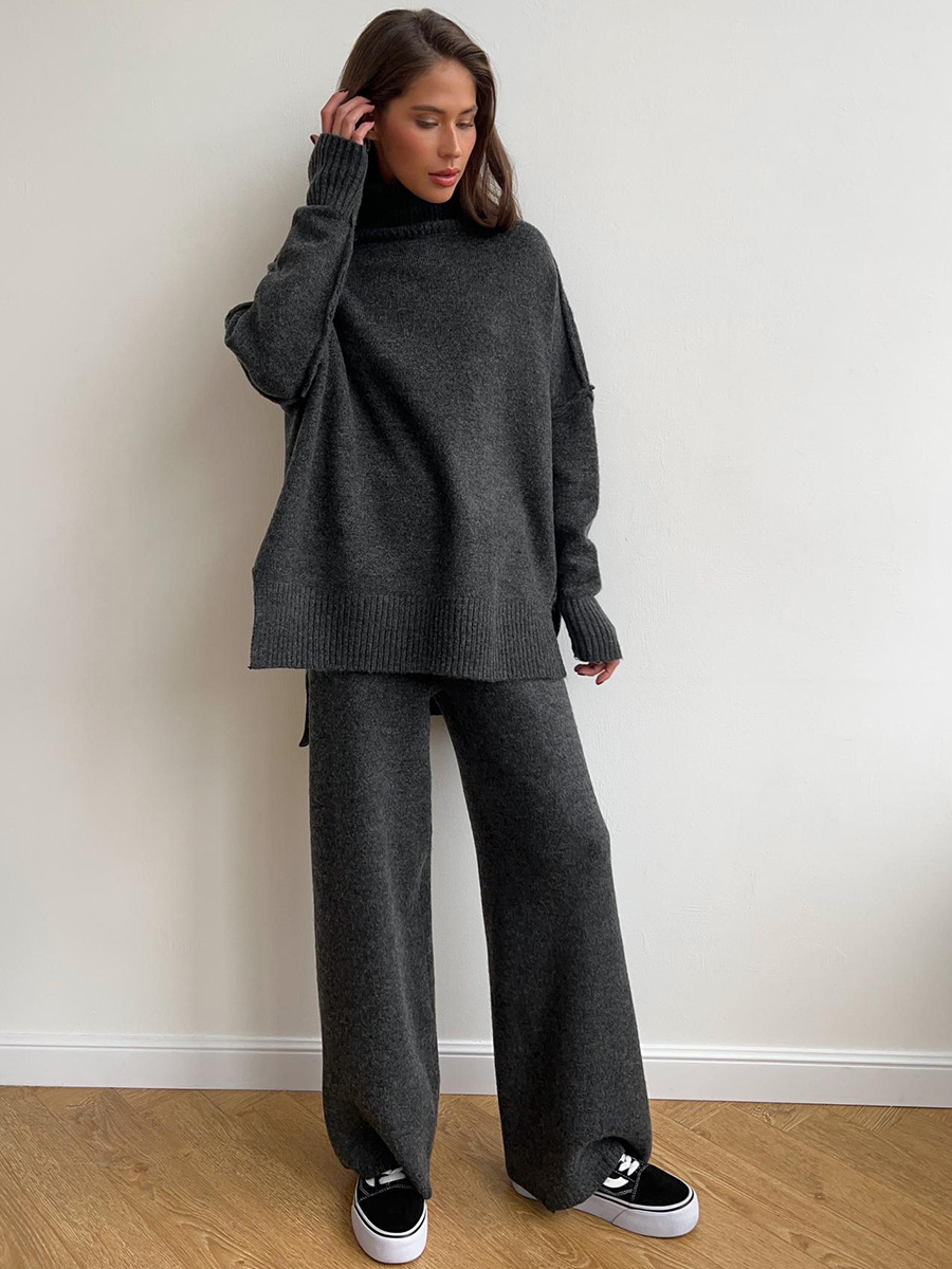 Dorvelli | Women’s Turtleneck Knit Pants Set