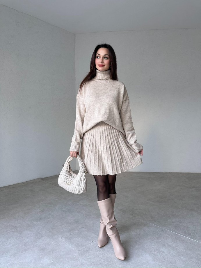Dorvelli | Women’s Turtleneck Pleated Knit Set