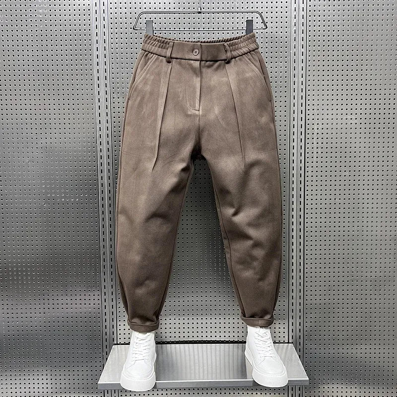 Alessio Pleated Tapered Trousers – High Waist Cropped Cuffed Hem – Brown