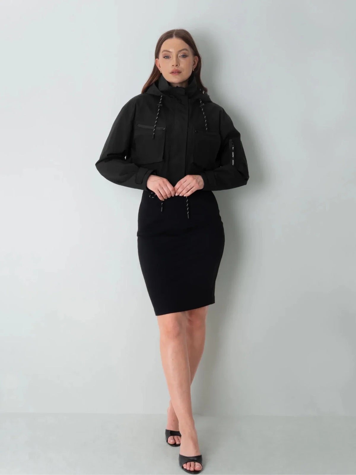 Avril Cropped Hooded Rain Jacket – Black