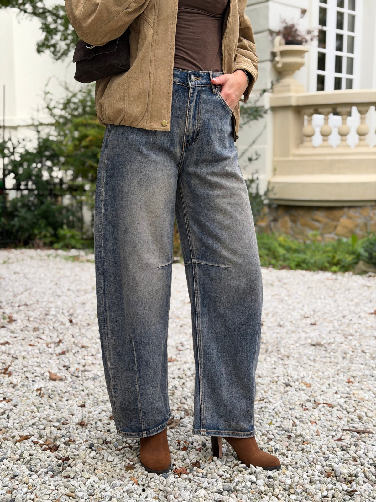 Bellamy Barrel Jeans – Vintage Blue