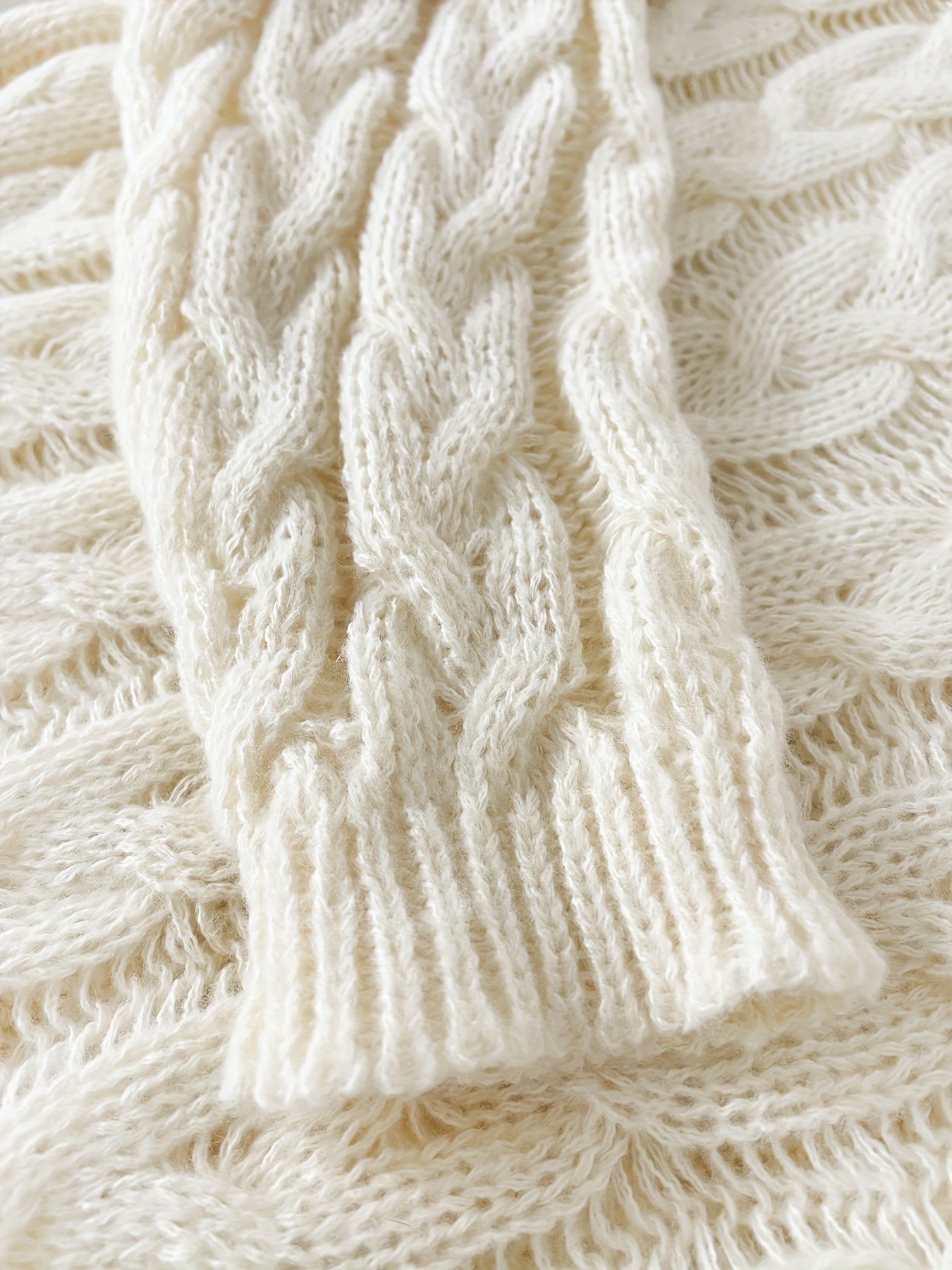 Women’s Cable Knit Jumper