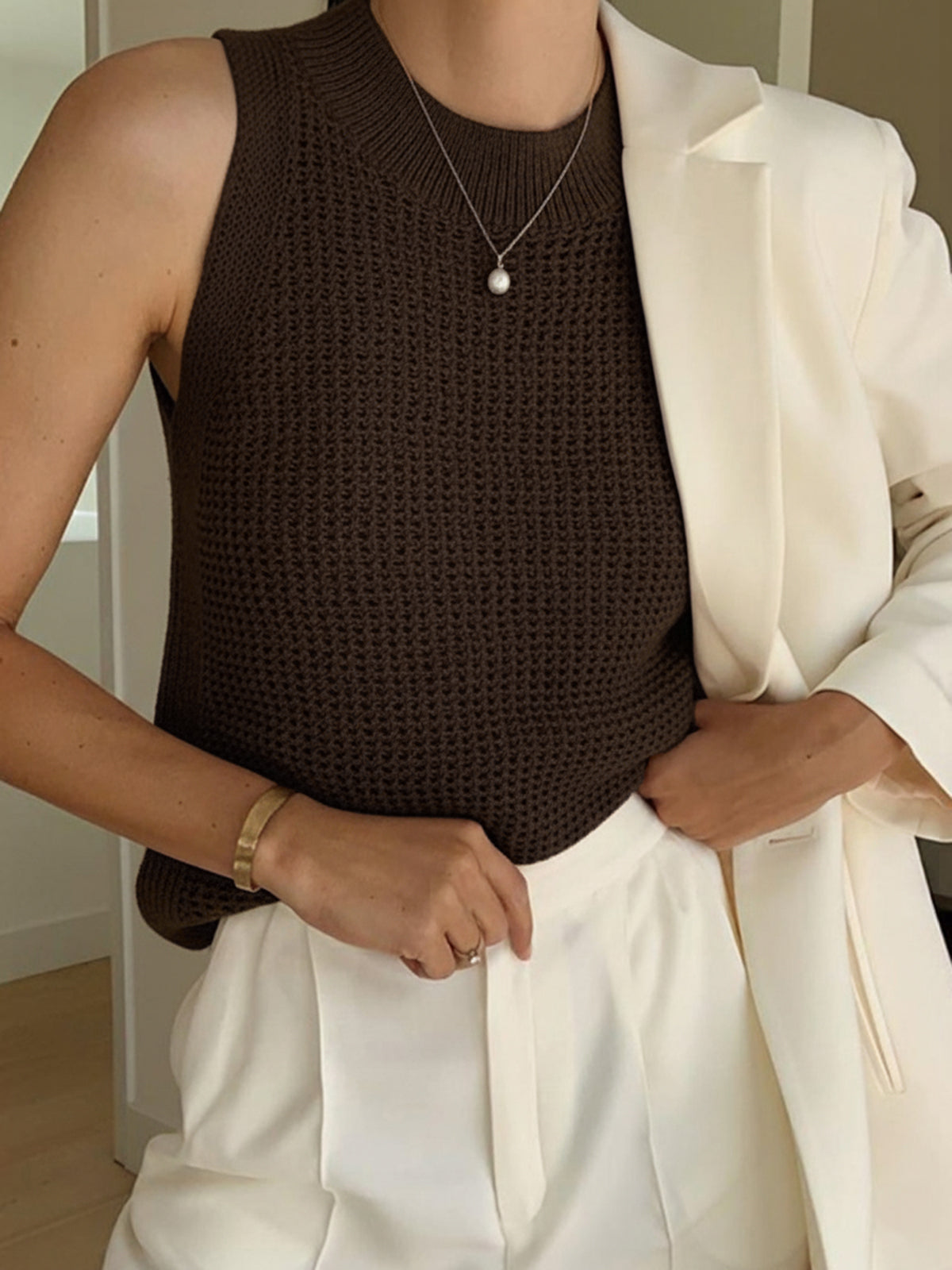 Dorvelli | Women's Top – Hollow Solid Tank