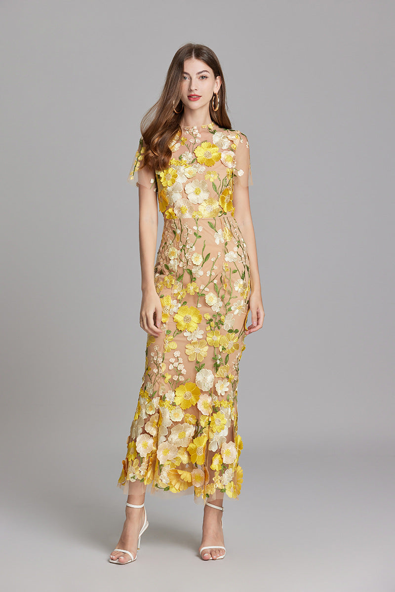 Dorvelli | Women’s Wedding Guest Midi Dress – Embroidered Floral