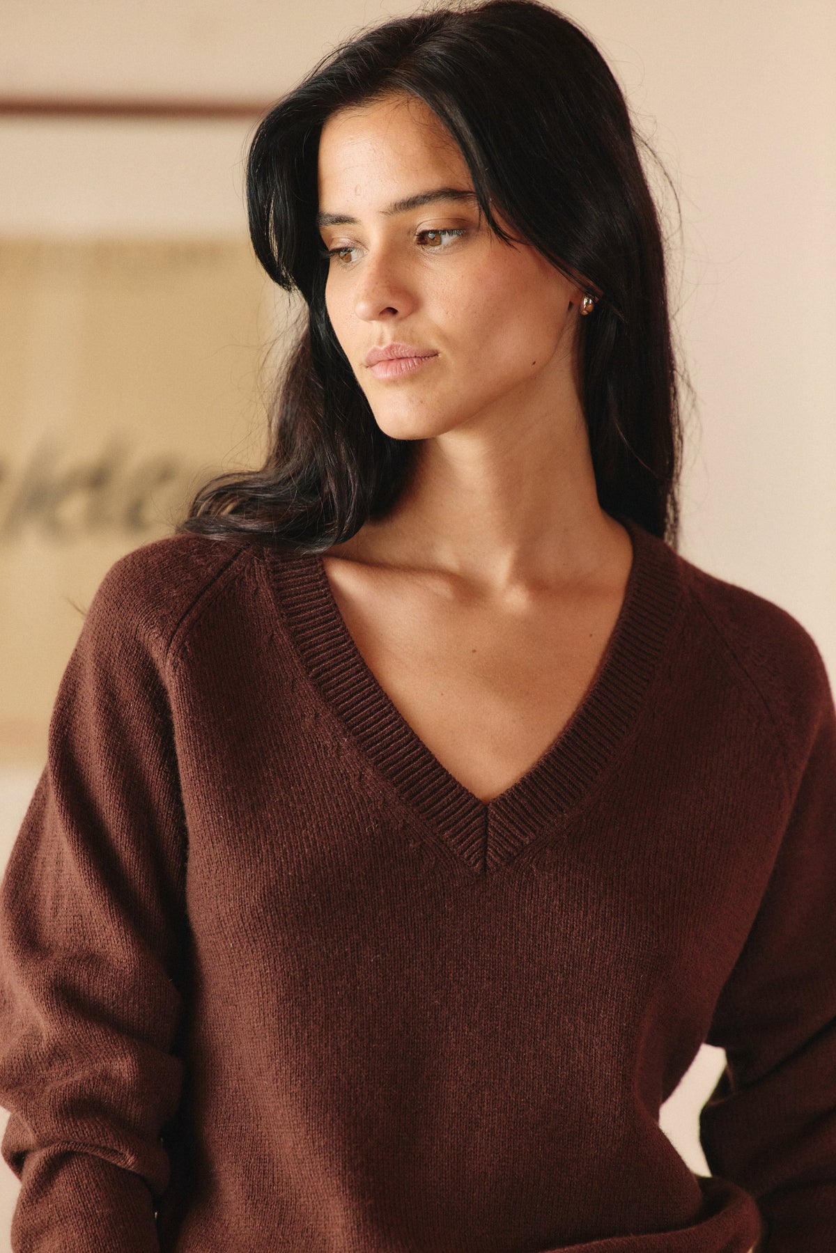 Maelys V-Neck Knit Jumper – Relaxed Fit Ribbed Trim Long Sleeve - Chocolate Brown