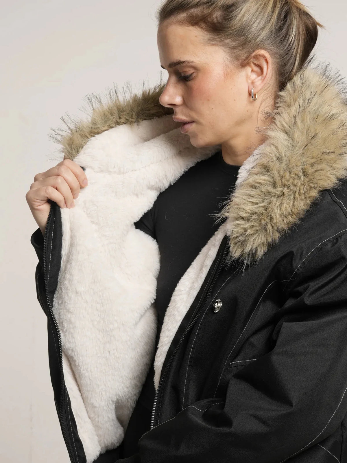 Melisande Plush Trim Hooded Bomber Jacket – Black
