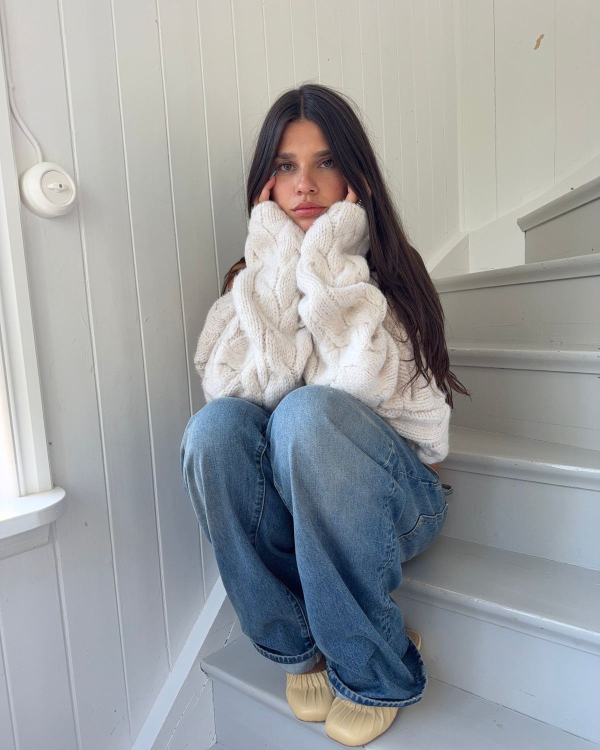 Soren Chunky Cable Knit Jumper Cream