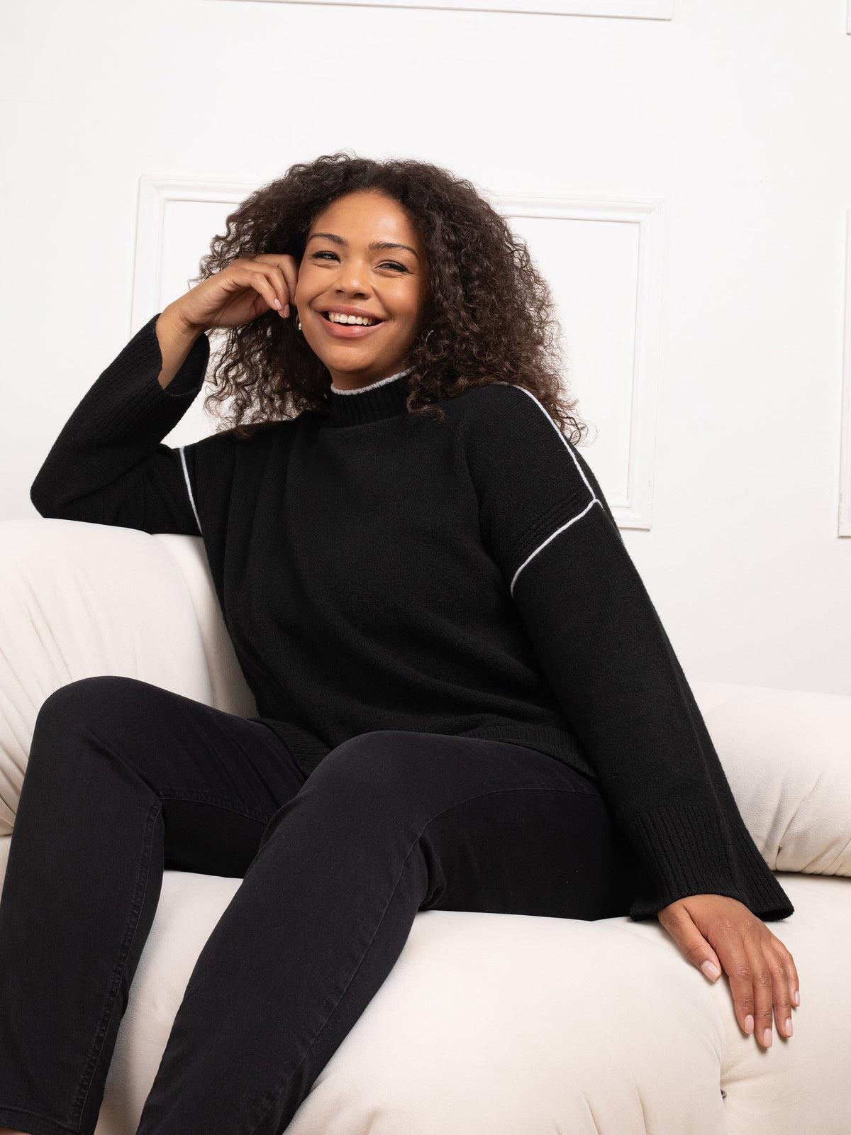 Verity Contrast Tipped Mock Neck Jumper – Black